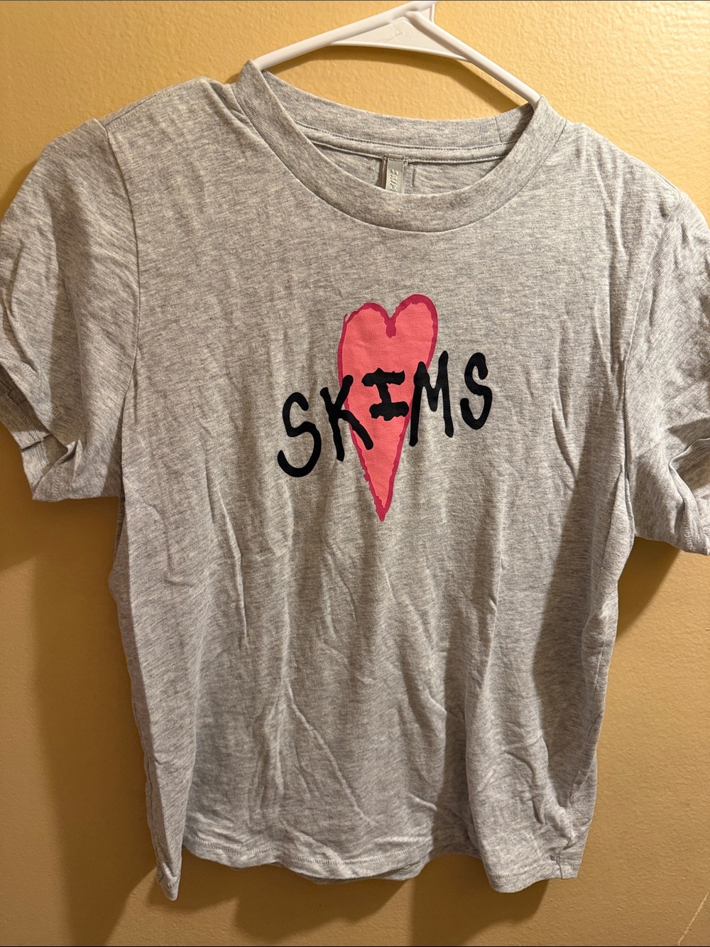 SKIMS Gray Tee with Pink Heart Logo valentines edition